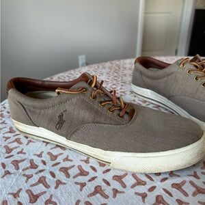 Men’s Size 11 Ralph Lauren Polo shoes
